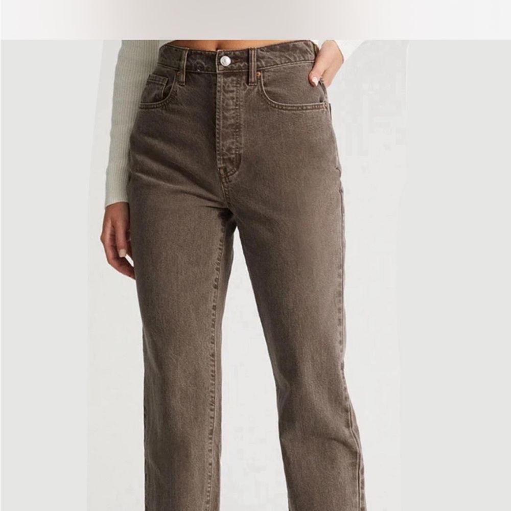 Classic Brown Women's Jeans